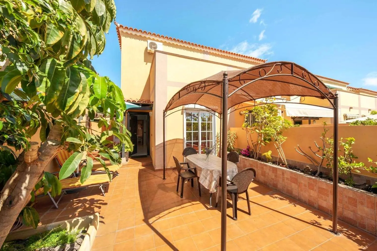 Casa Golfin Apartment Arona
